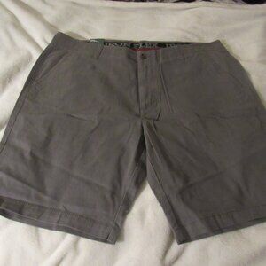 Iron Co. Flat Front Comfort Flex Waistband  Size 40  NWT